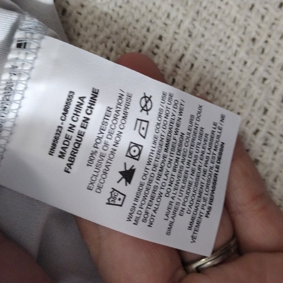 NWT Nike Camo Training Standard Fit Women's Tank Top size Medium - Picture 11 of 12